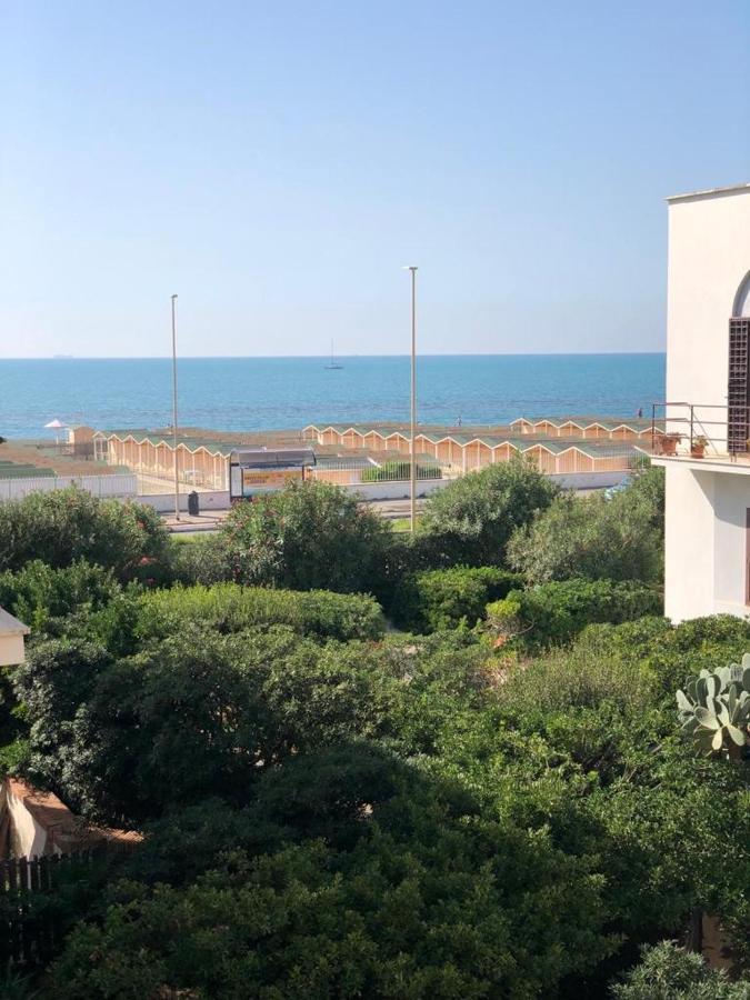 E&C Suites Roma Lido di Ostia Dış mekan fotoğraf